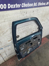 1988-2000 Chevrolet Silverado Suburban GMC Sierra LH Front Driver Side Door