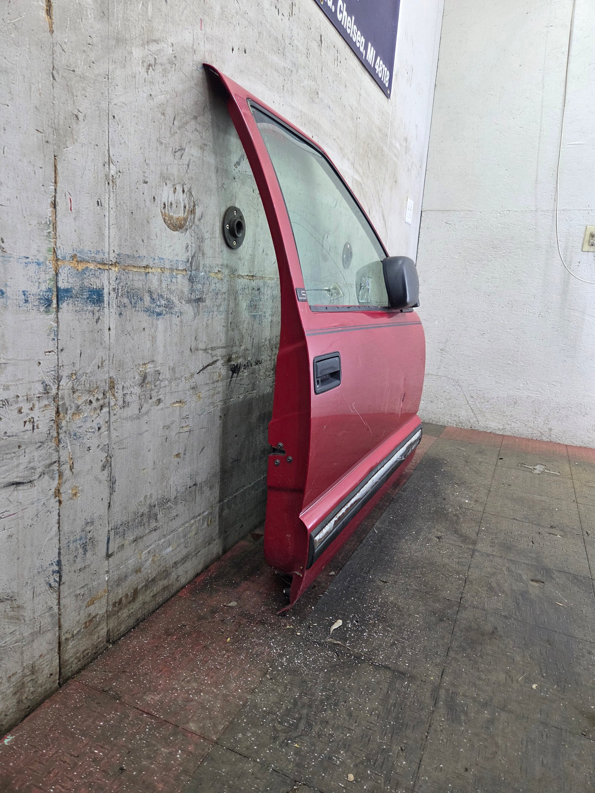1994-2004 Chevrolet S10 /  GMC Sonoma RH Passenger Side Front Door