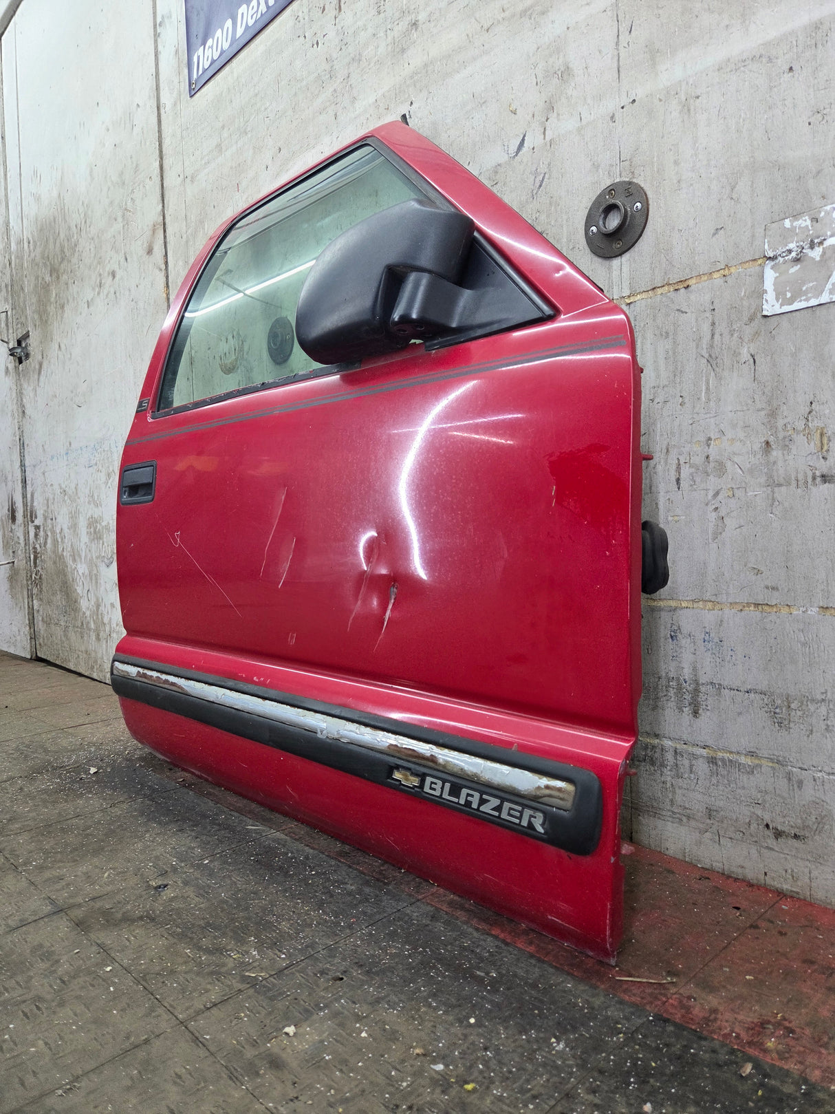 1994-2004 Chevrolet S10 /  GMC Sonoma RH Passenger Side Front Door