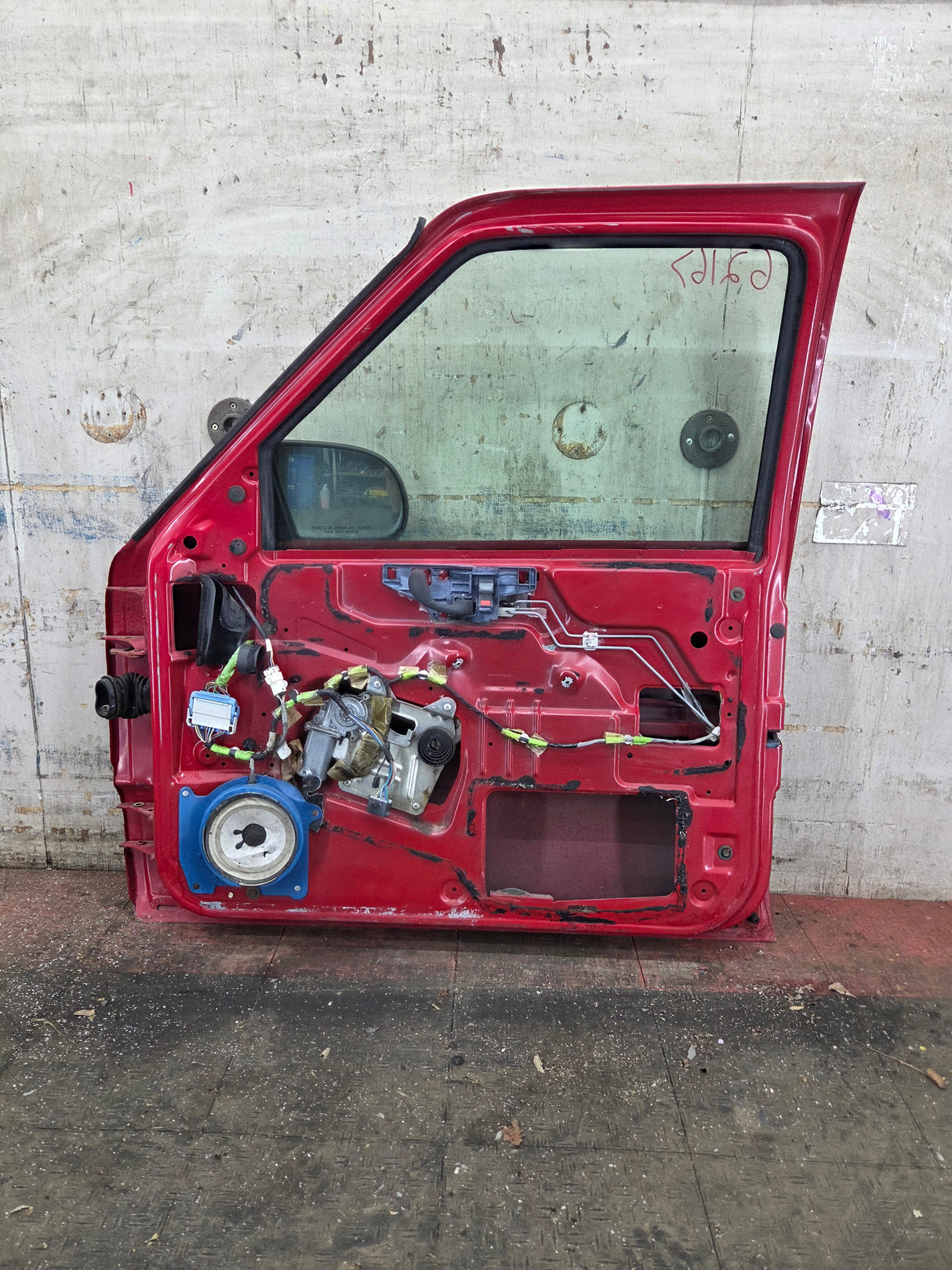1994-2004 Chevrolet S10 /  GMC Sonoma RH Passenger Side Front Door
