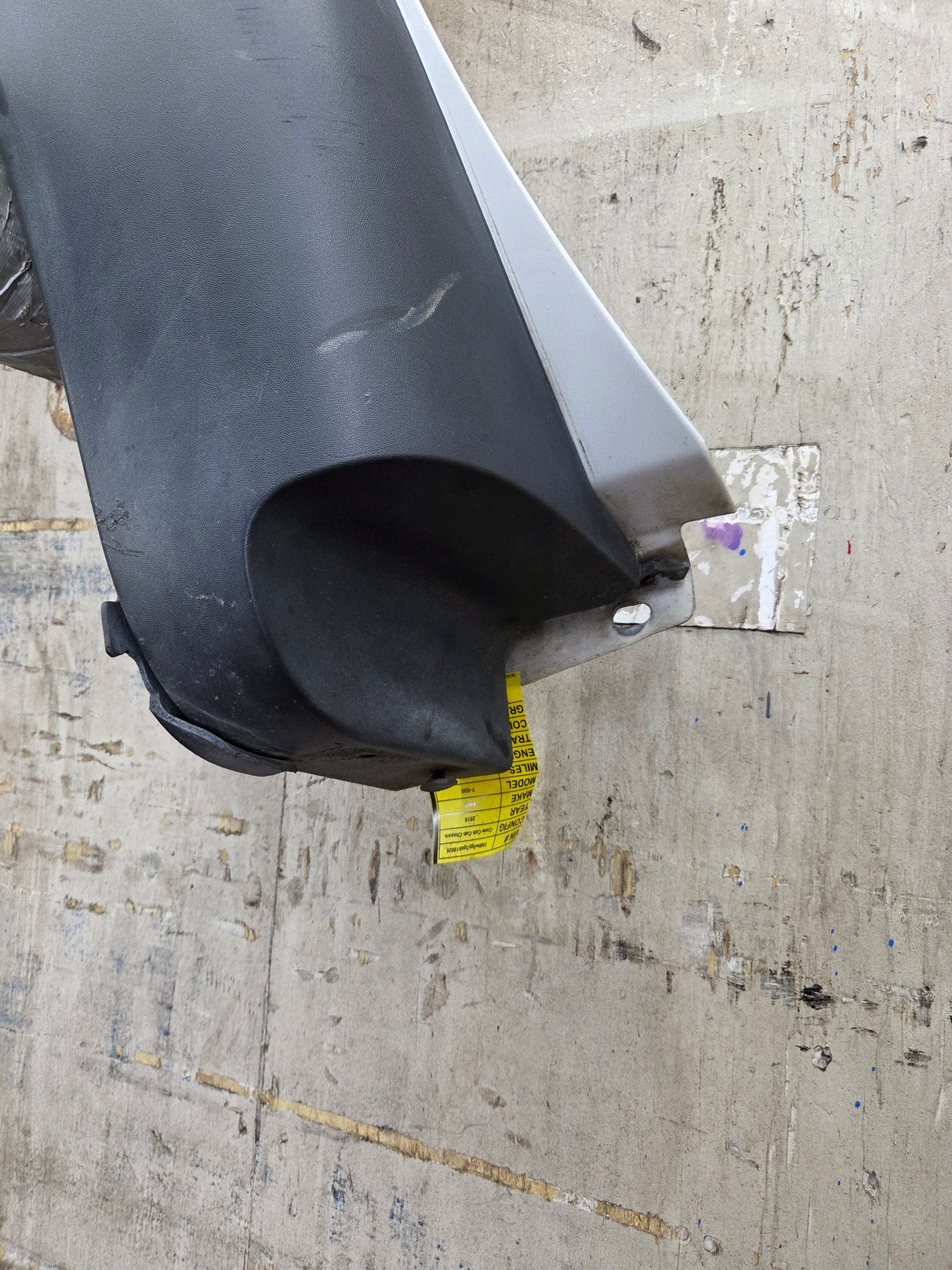 2011-2016 Ford Super Duty F450 F550 LH Driver Side Front Fender