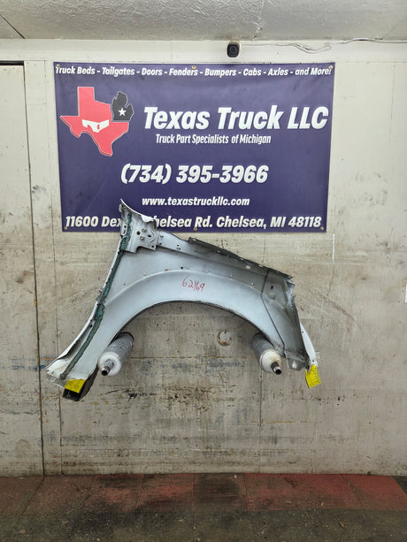 2011-2016 Ford Super Duty F450 F550 LH Driver Side Front Fender