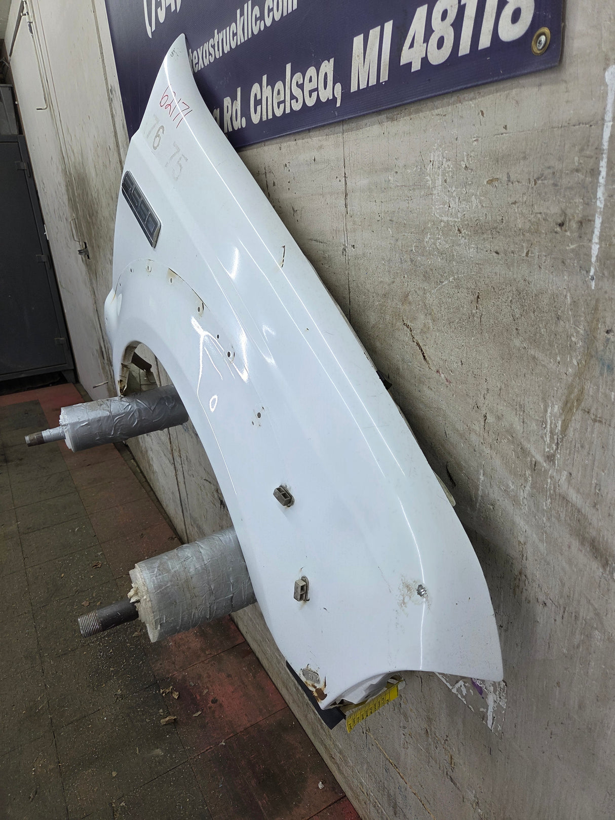 1999-2007 Ford Super Duty RH Passenger Side Front Fender F250 F350 F450 F550 Excursion