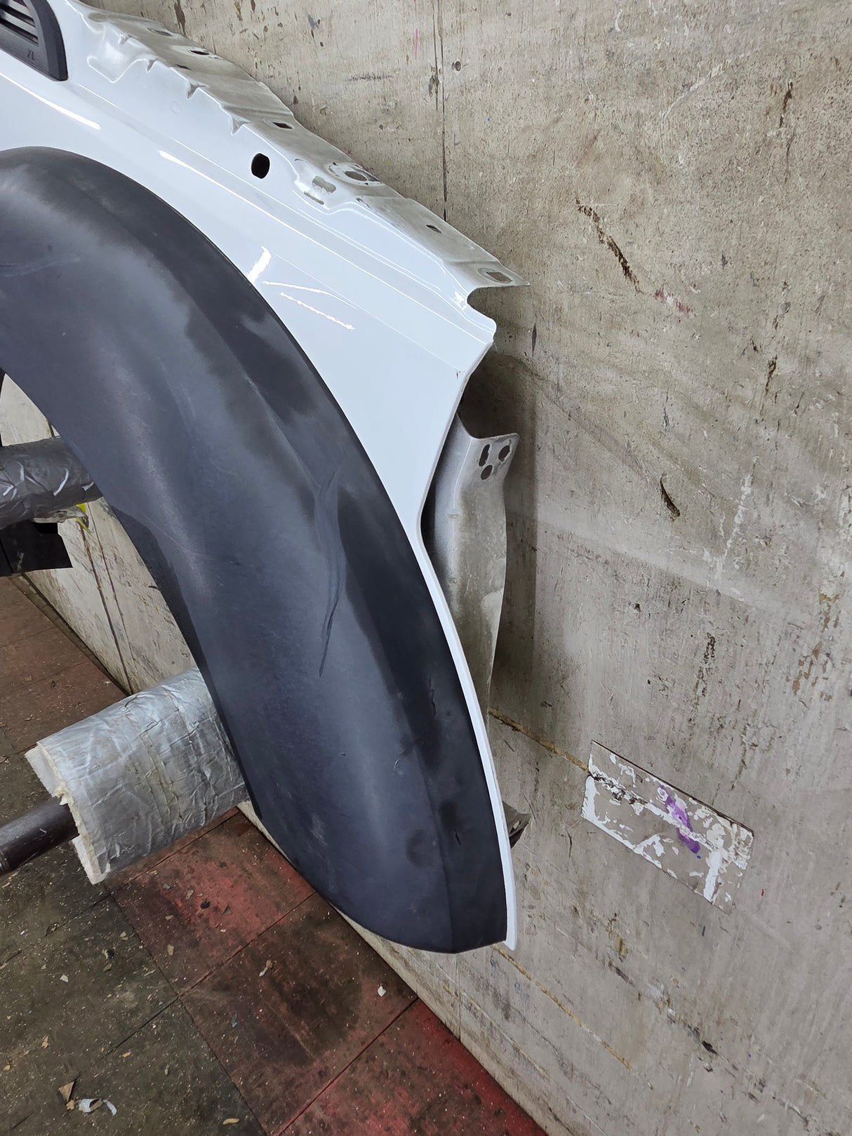 2011-2016 Ford Super Duty F450 F550 RH Passenger Side Front Fender