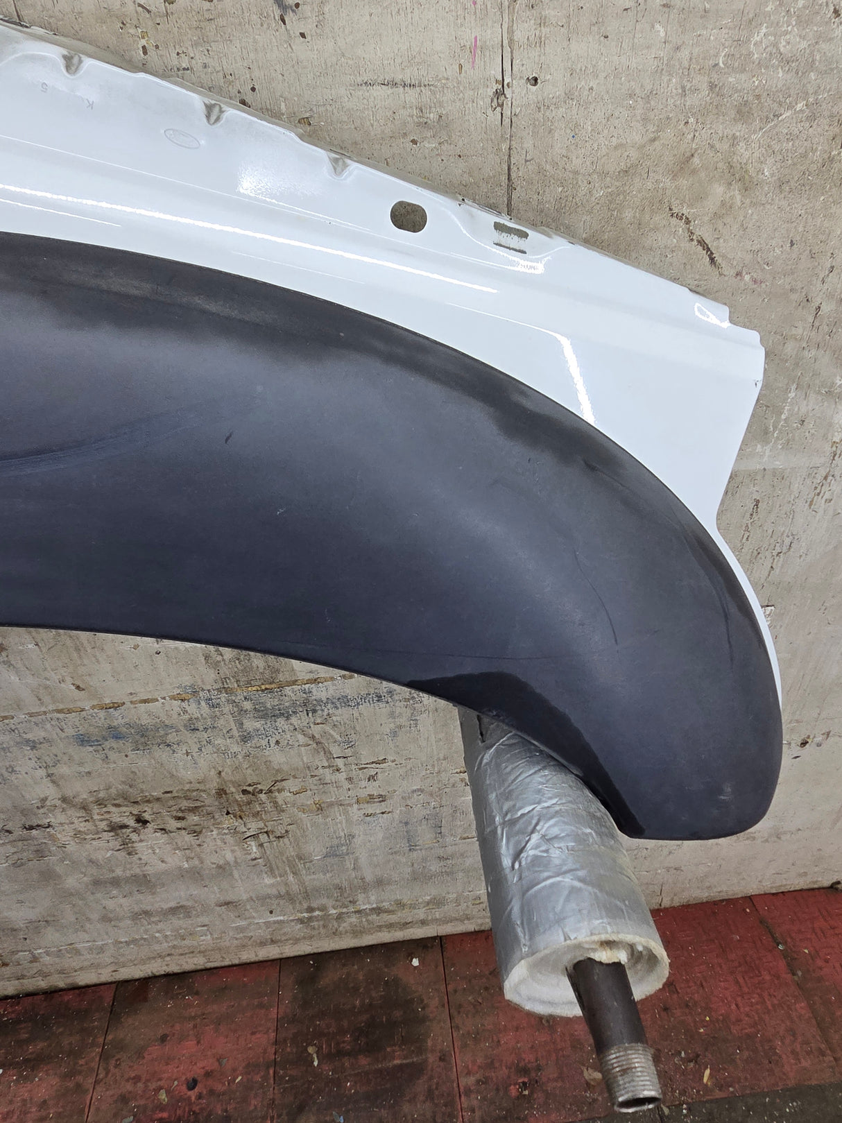 2011-2016 Ford Super Duty F450 F550 RH Passenger Side Front Fender