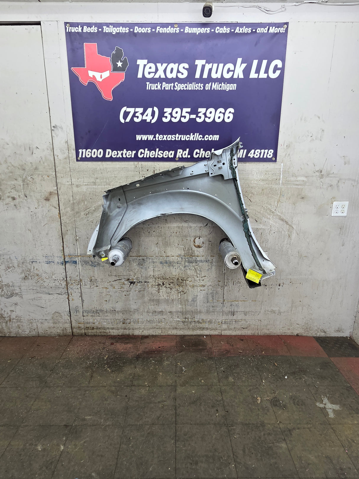 2011-2016 Ford Super Duty F450 F550 RH Passenger Side Front Fender