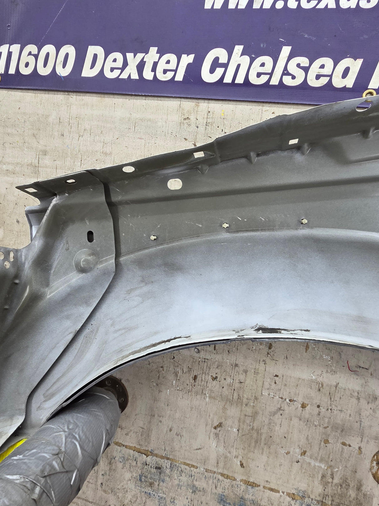 2011-2016 Ford Super Duty F450 F550 RH Passenger Side Front Fender