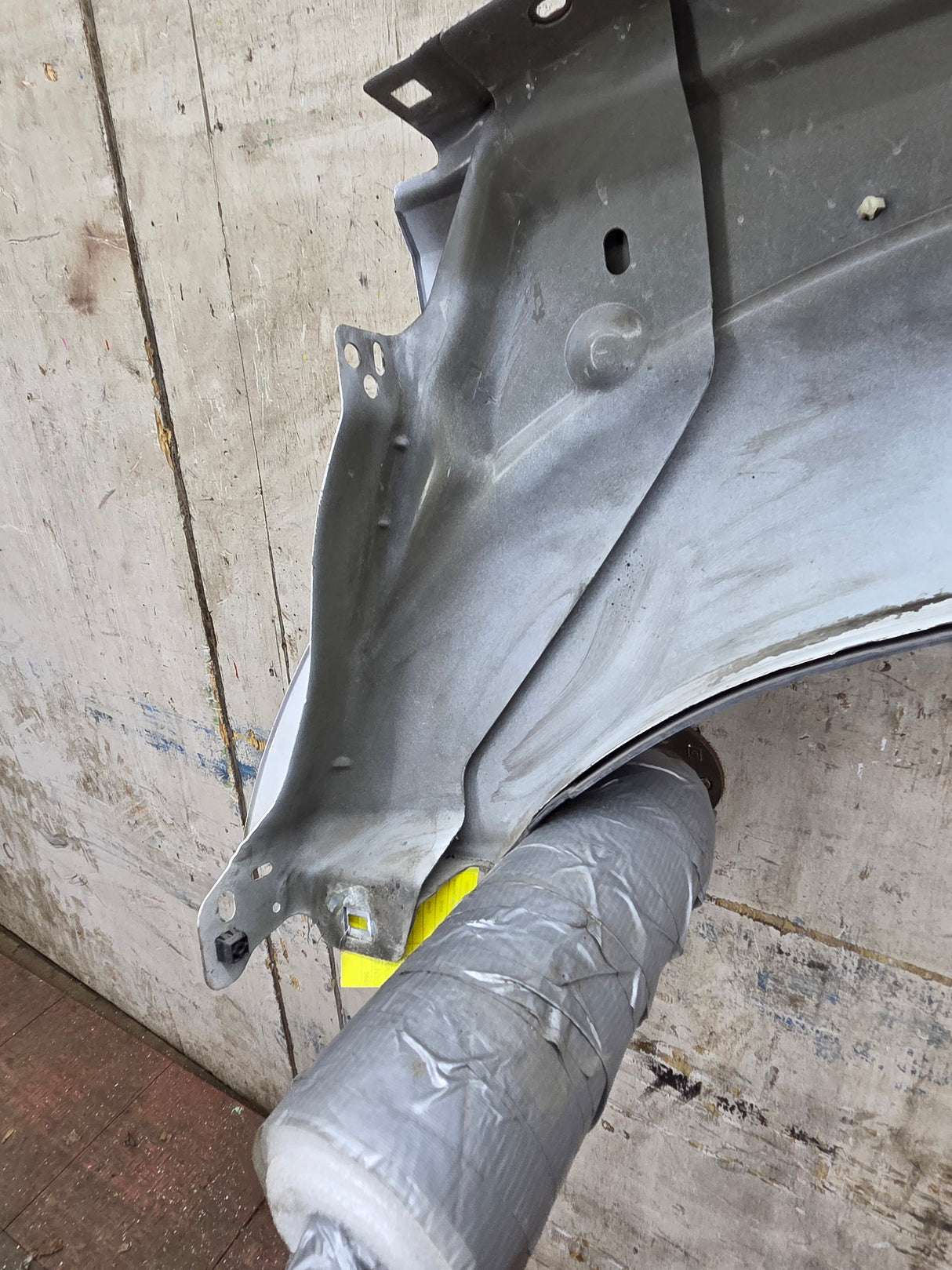 2011-2016 Ford Super Duty F450 F550 RH Passenger Side Front Fender