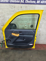 1999-2006 Chevrolet Silverado / GMC Sierra 1500 2500 3500 HD Front Passenger Side Door RH