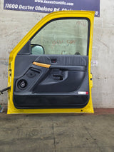 1999-2006 Chevrolet Silverado / GMC Sierra 1500 2500 3500 HD Front Passenger Side Door RH