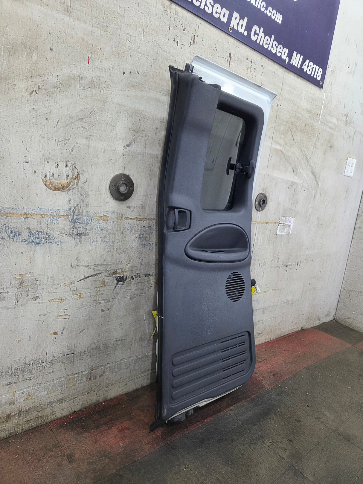 1994-2002 Dodge Ram 2nd Gen RH Passenger Side Rear Extended Cab Door 1500 2500 3500