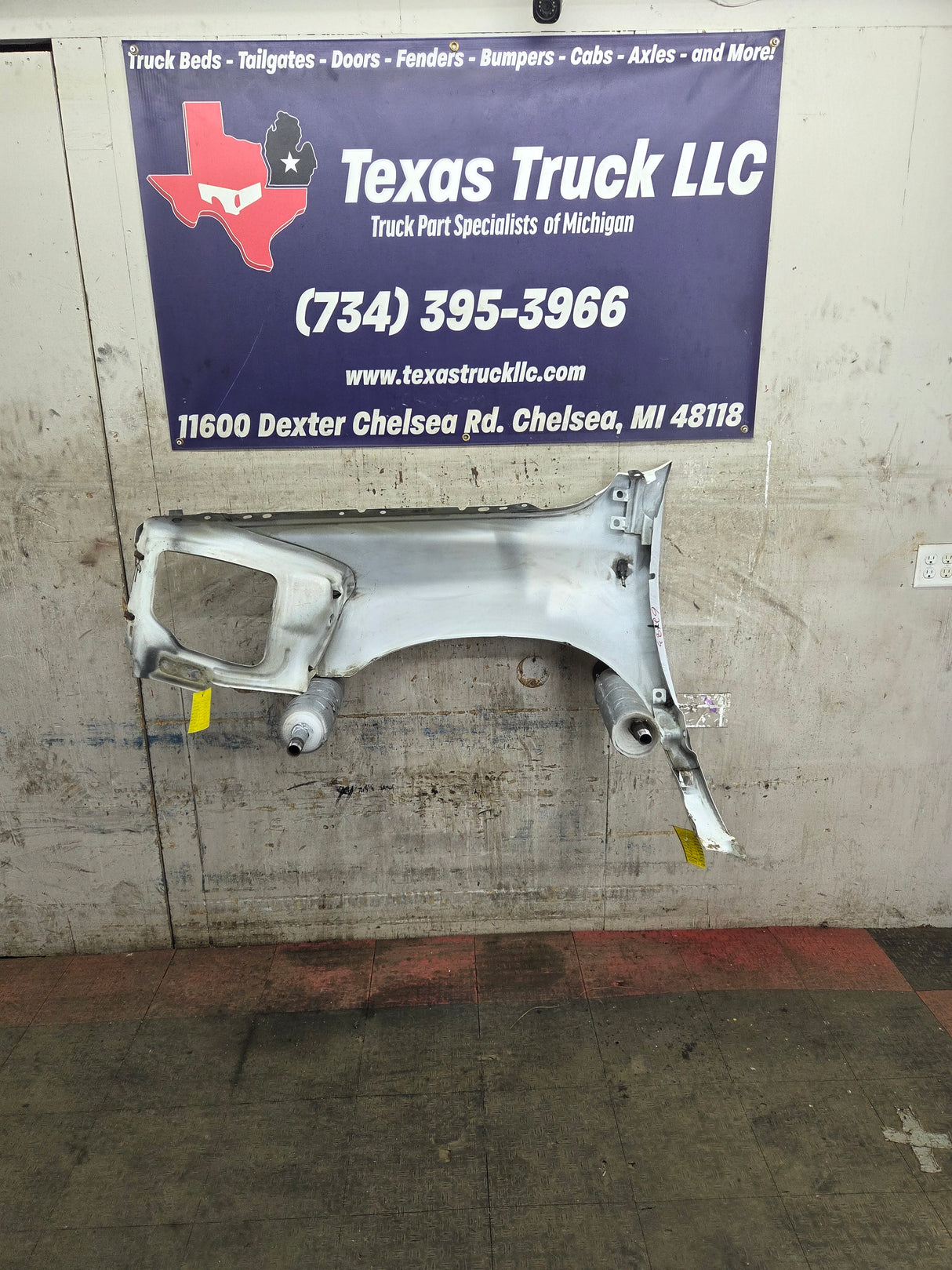 2006-2008 Dodge Ram 3rd Gen 1500 2500 3500 RH Passenger Side Fender