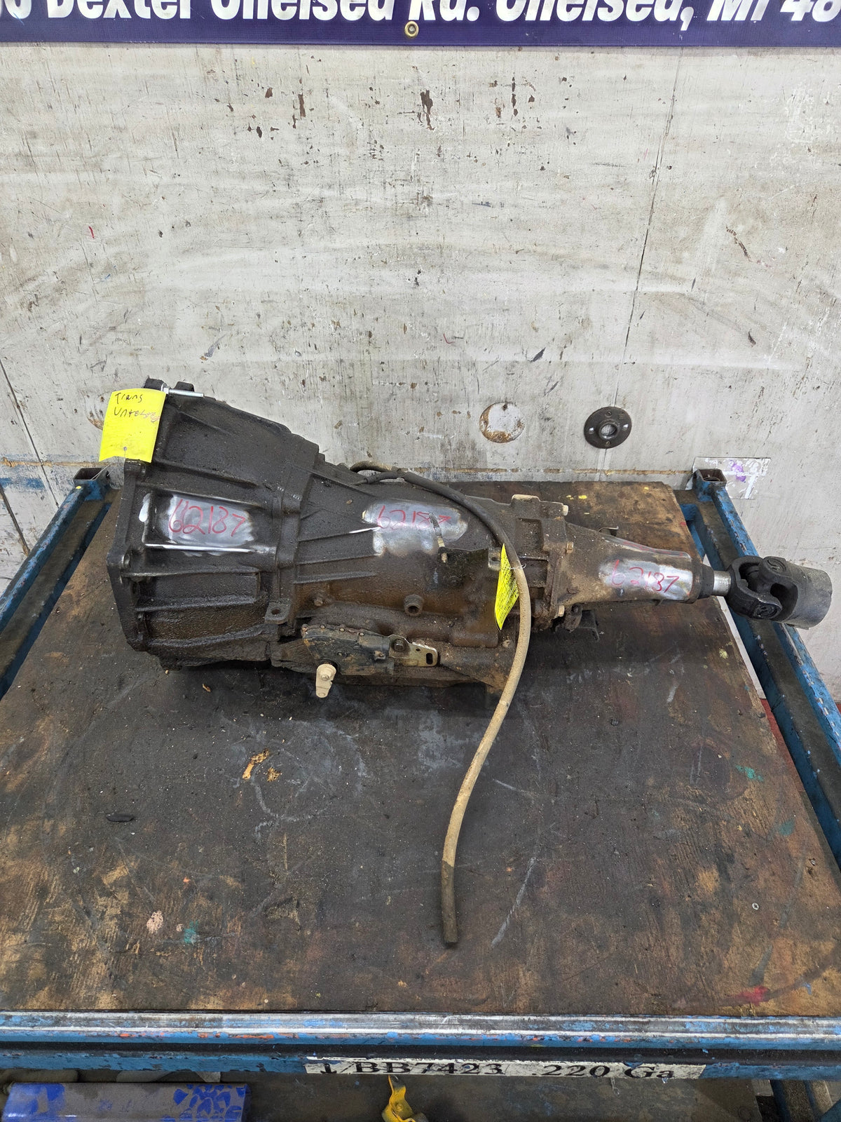 2003 Chevrolet GMC 5.3L 4L60E 2wd AUTOMATIC TRANSMISSION *Untested Core