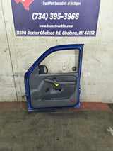 1999-2006 Chevrolet Silverado / GMC Sierra 1500 2500 3500 HD Front Passenger Side Door RH