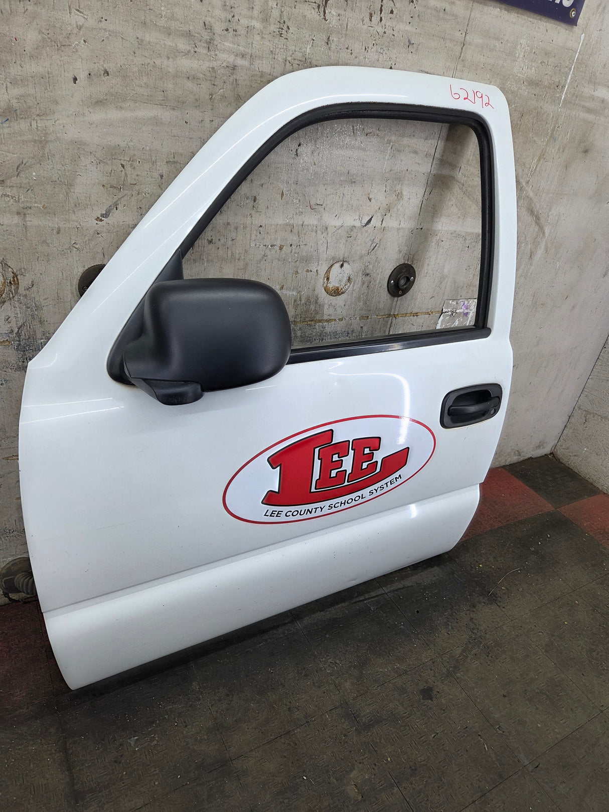 1999-2006 Chevrolet Silverado / GMC Sierra 1500 2500 3500 HD Front Driver Side Door LH