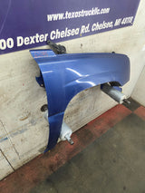 2003-2007 Chevrolet Silverado / Tahoe / Suburban 1500 2500 3500 HD RH Passenger Side "Cateye" Front Fender