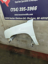 2003-2007 Chevrolet Silverado / Tahoe / Suburban 1500 2500 3500 HD LH Driver Side "Cateye" Front Fender