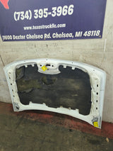 2003-2006 Chevrolet Silverado 1500 2500 'Cateye' Hood