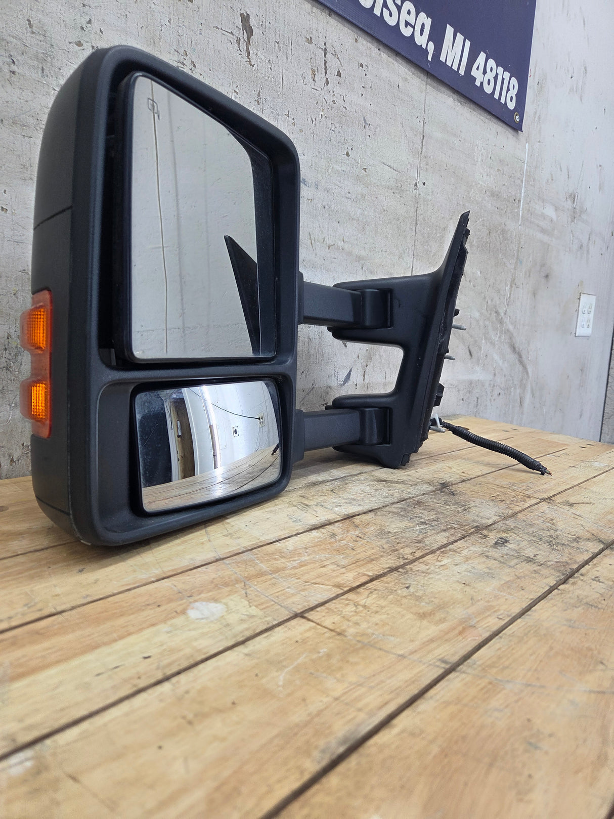 2008-2016 Ford Super Duty F250 F350 F450 F550 LH Driver Side Power and Heated Towing Mirror OEM