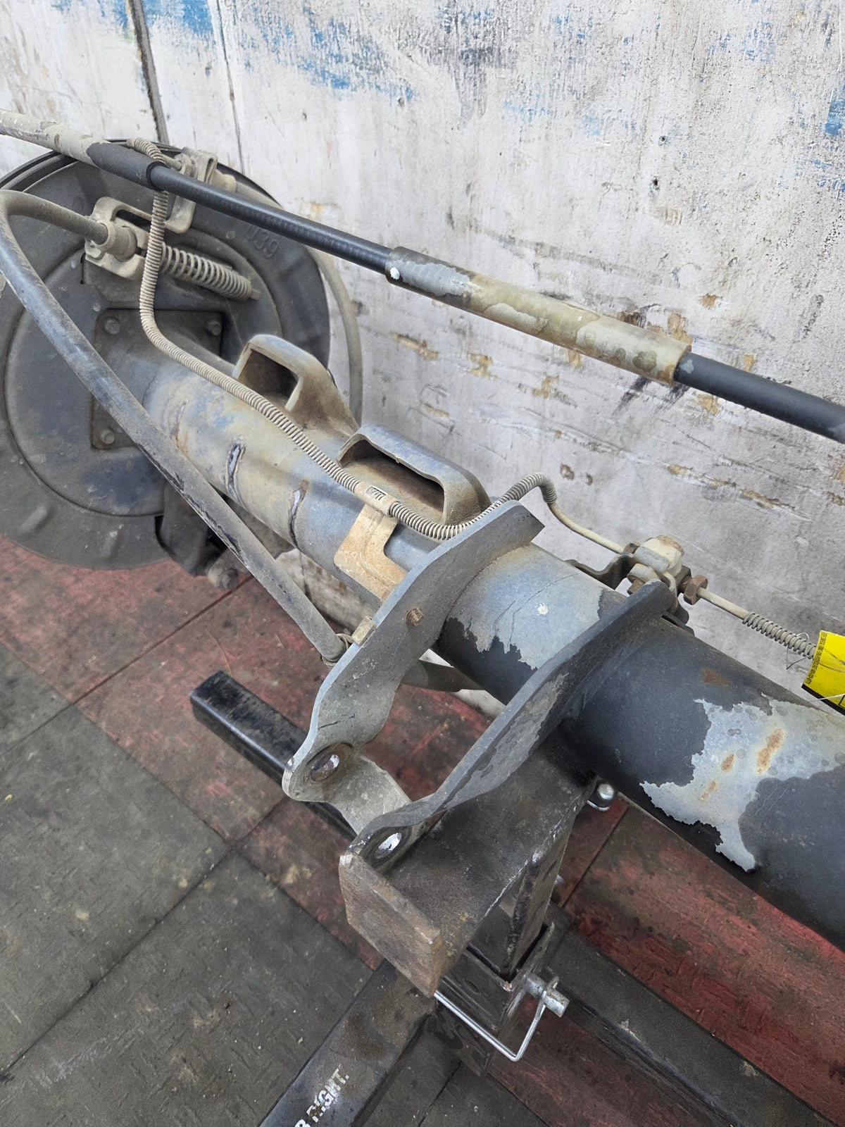 1999-2006 Chevrolet Silverado GMC Sierra 1500 3.42 Rear Axle