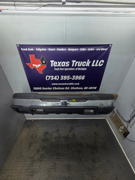 2003-2007 Chevrolet Silverado 1500 'Cateye' Front Bumper