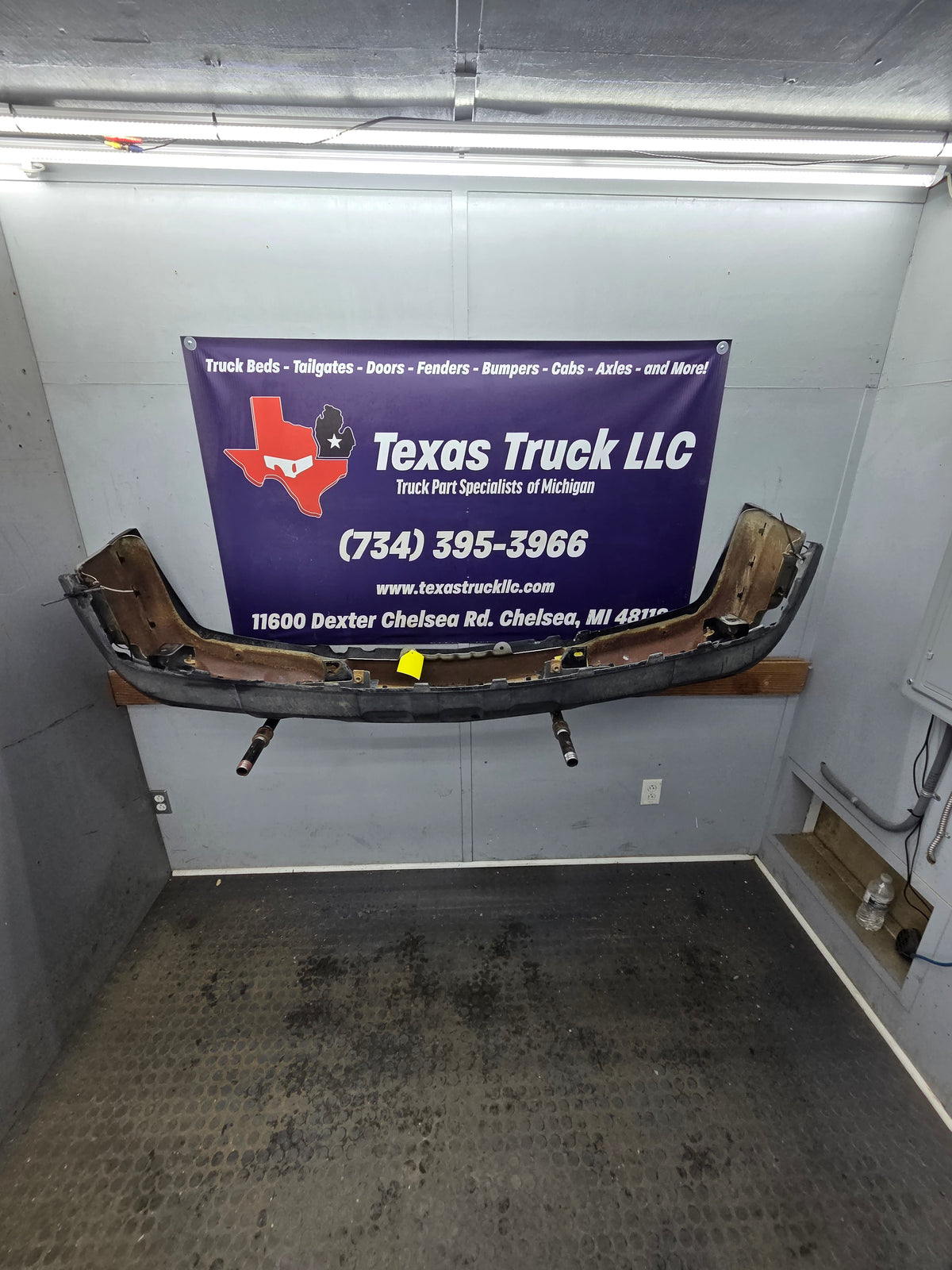 2003-2007 Chevrolet Silverado 1500 'Cateye' Front Bumper