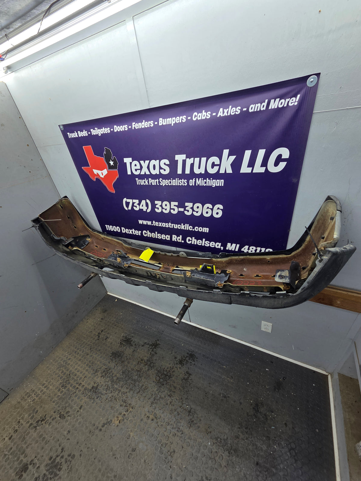 2003-2007 Chevrolet Silverado 1500 'Cateye' Front Bumper