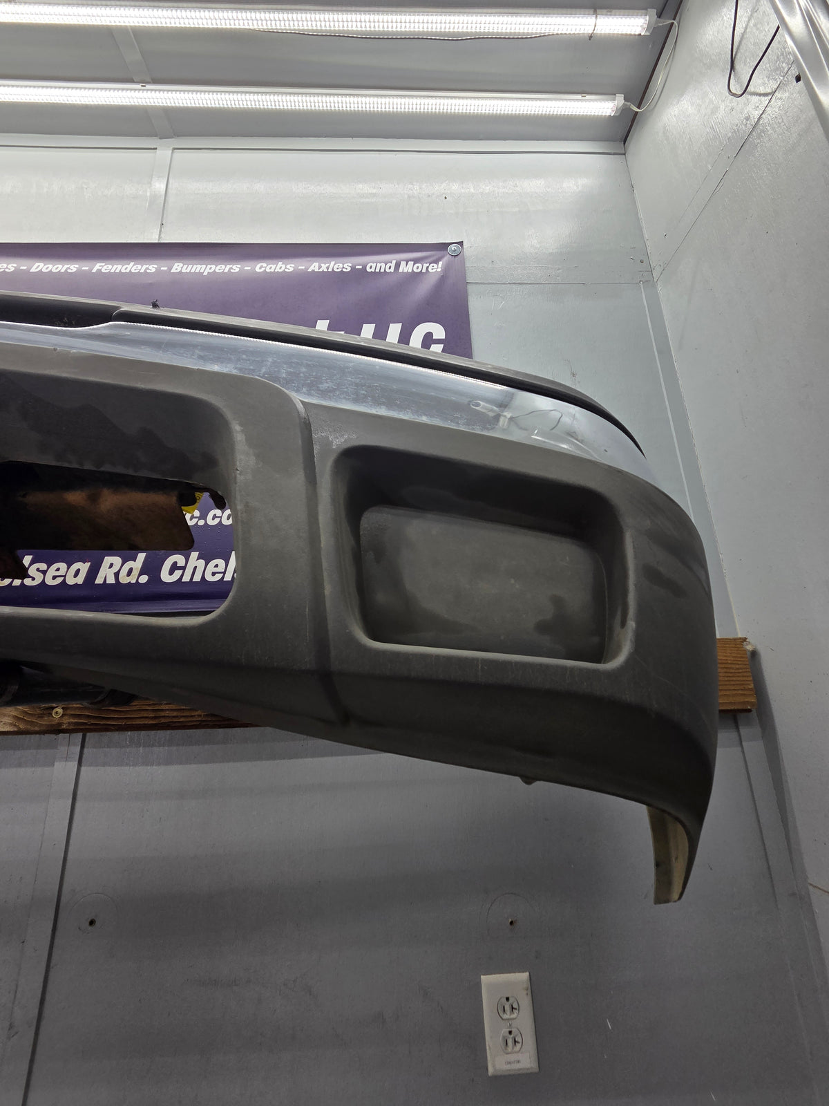 2003-2007 Chevrolet Silverado 1500 'Cateye' Front Bumper