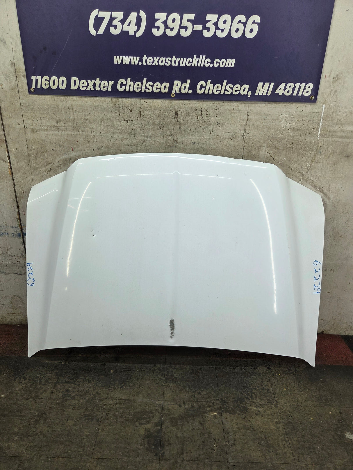 1999-2007 Ford Super Duty Hood F250 F350 F450 F550
