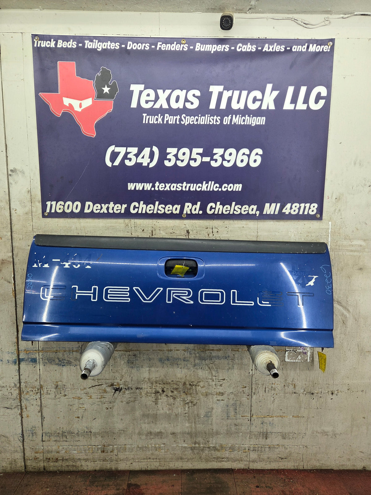 1999-2007 Chevrolet Silverado / GMC Sierra 1500 2500 3500 Tailgate