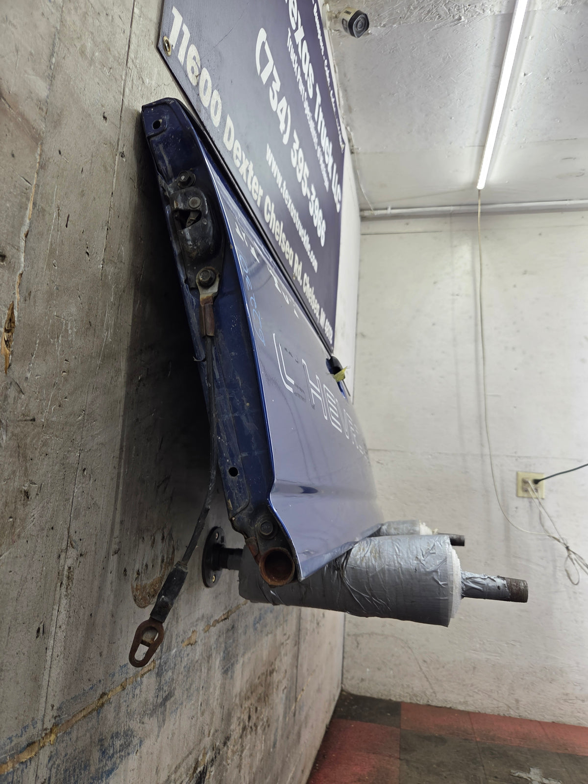 1999-2007 Chevrolet Silverado / GMC Sierra 1500 2500 3500 Tailgate