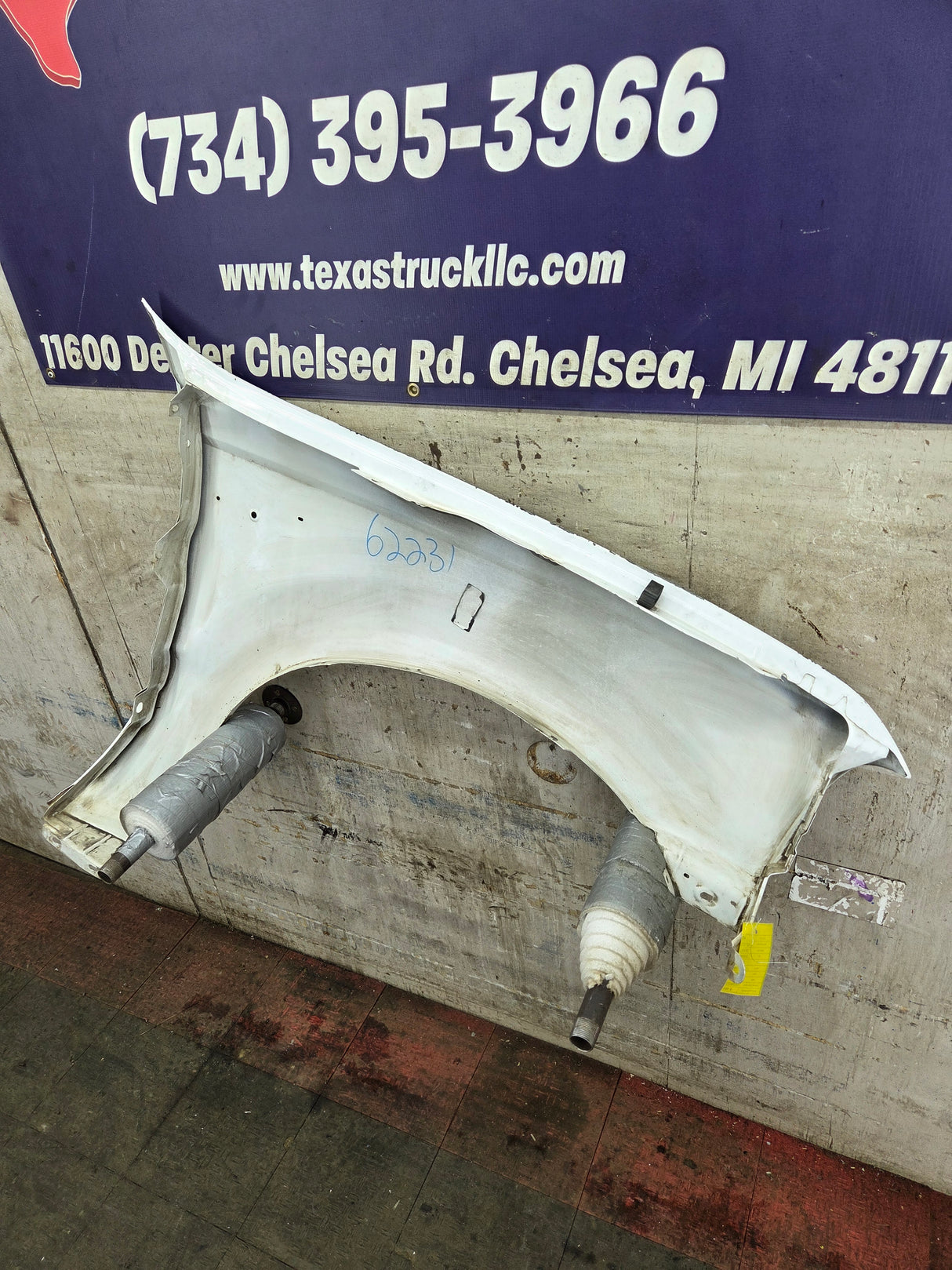 1999-2007 Ford Super Duty LH Driver Side Front Fender F250 F350 F450 F550 Excursion