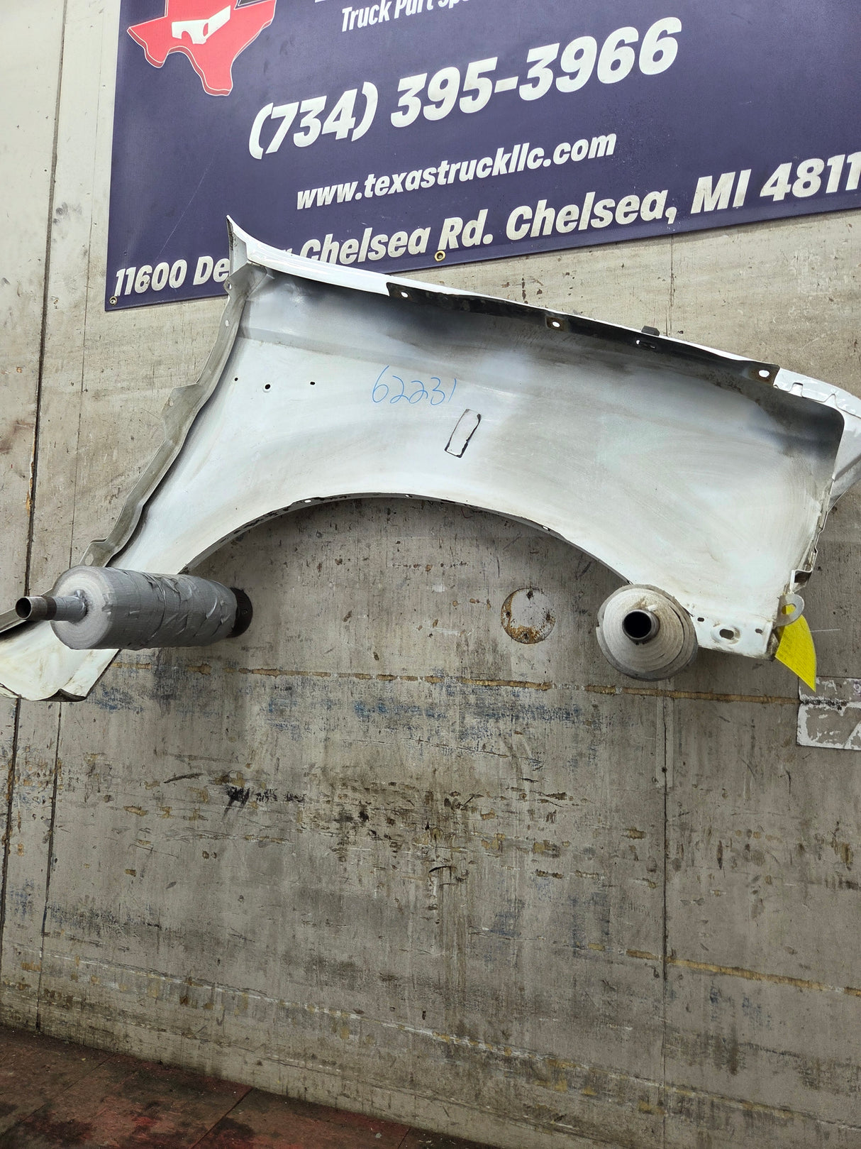 1999-2007 Ford Super Duty LH Driver Side Front Fender F250 F350 F450 F550 Excursion