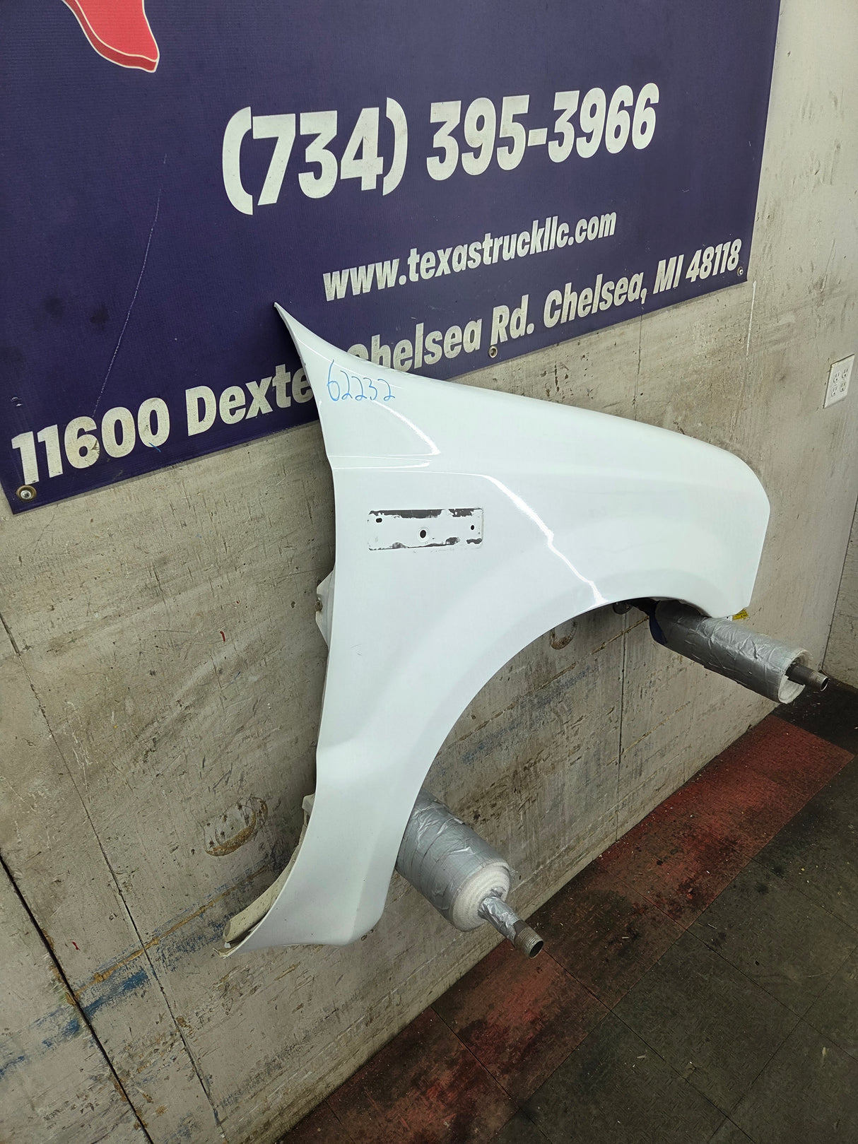 1999-2007 Ford Super Duty RH Passenger Side Front Fender F250 F350 F450 F550 Excursion