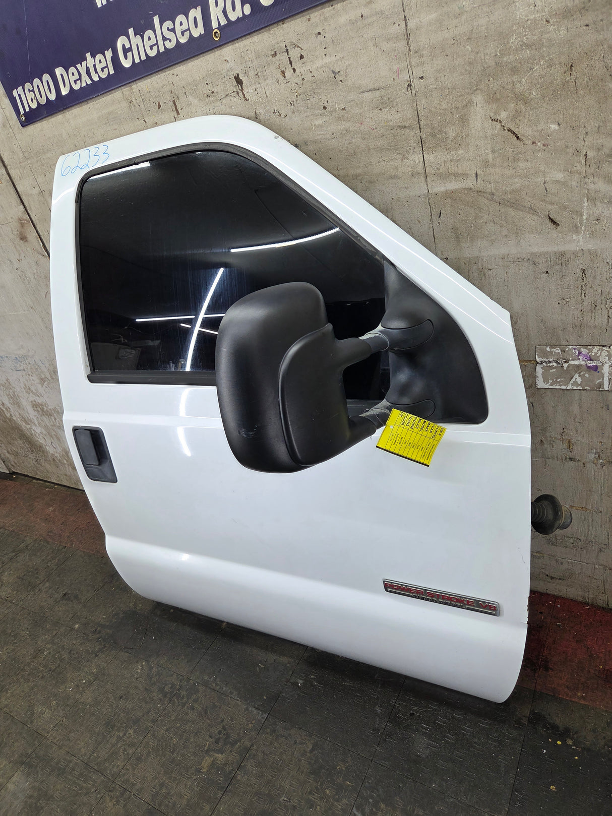 1999-2007 Ford Super Duty RH Passenger Side Front Door F250 F350 F450 F550