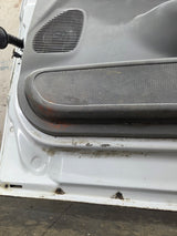 1999-2007 Ford Super Duty RH Passenger Side Front Door F250 F350 F450 F550