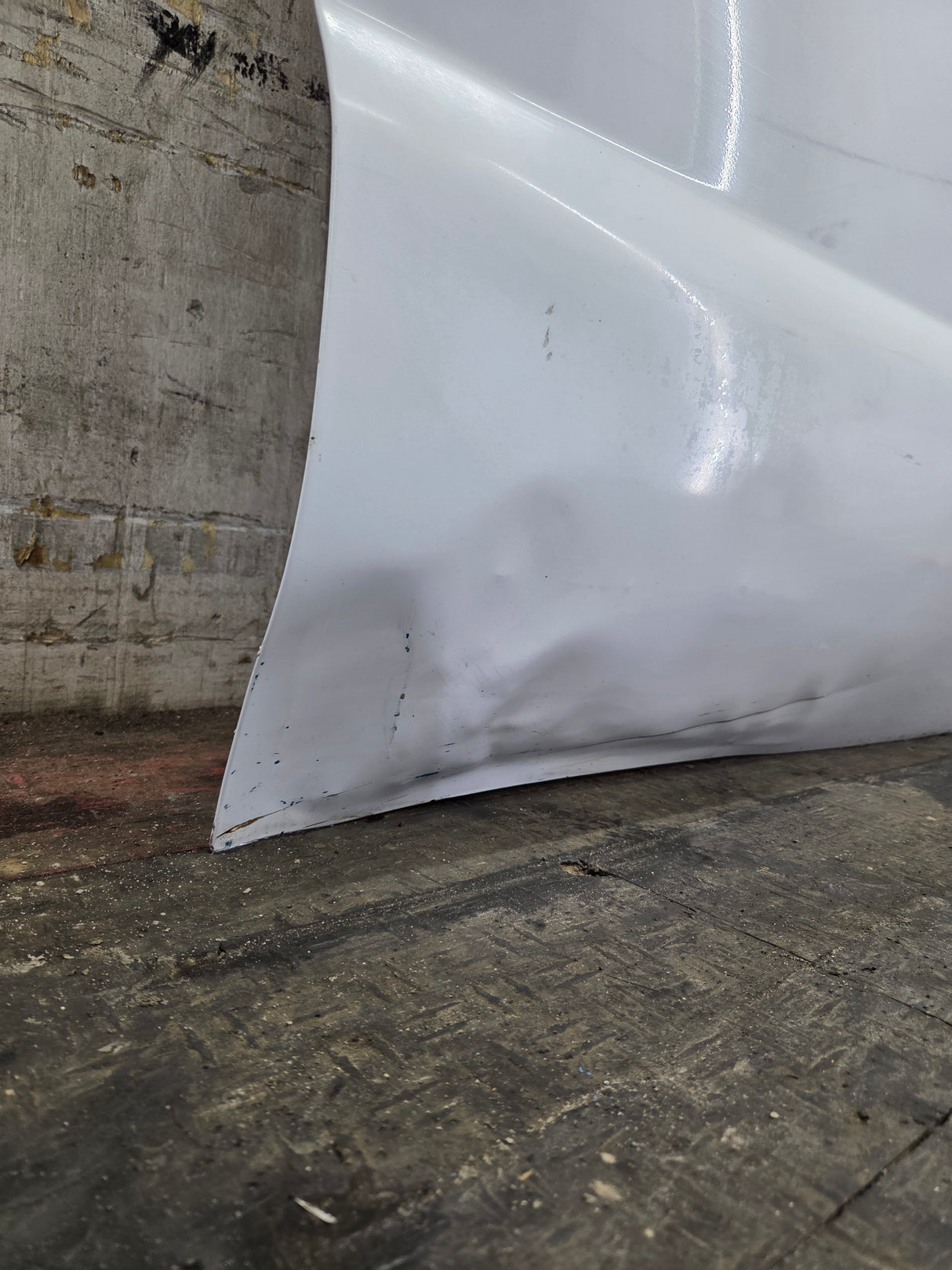 1999-2007 Ford Super Duty RH Passenger Side Rear Crew Cab Door F250 F350 F450 F550 *Damage*