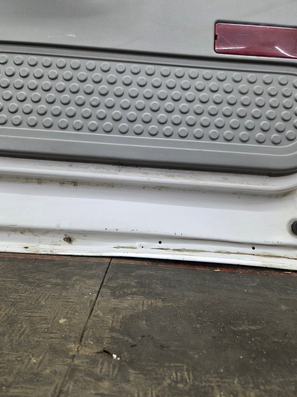 1999-2007 Ford Super Duty RH Passenger Side Rear Crew Cab Door F250 F350 F450 F550 *Damage*