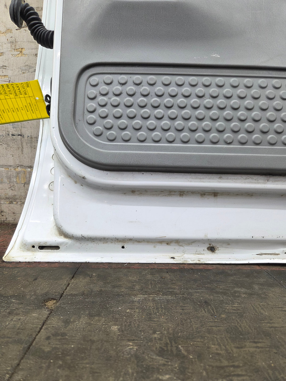 1999-2007 Ford Super Duty RH Passenger Side Rear Crew Cab Door F250 F350 F450 F550 *Damage*