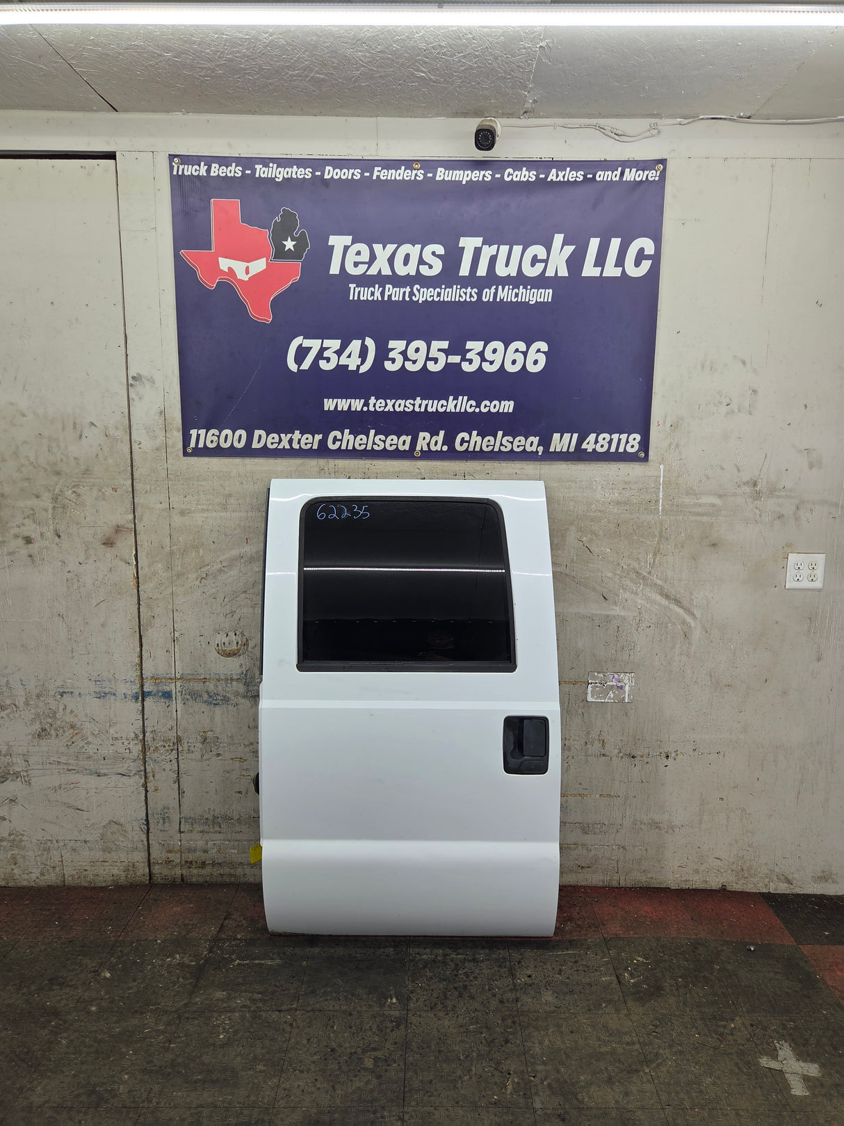 1999-2007 Ford Super Duty LH Driver Side Rear Crew Cab Door F250 F350 F450 F550