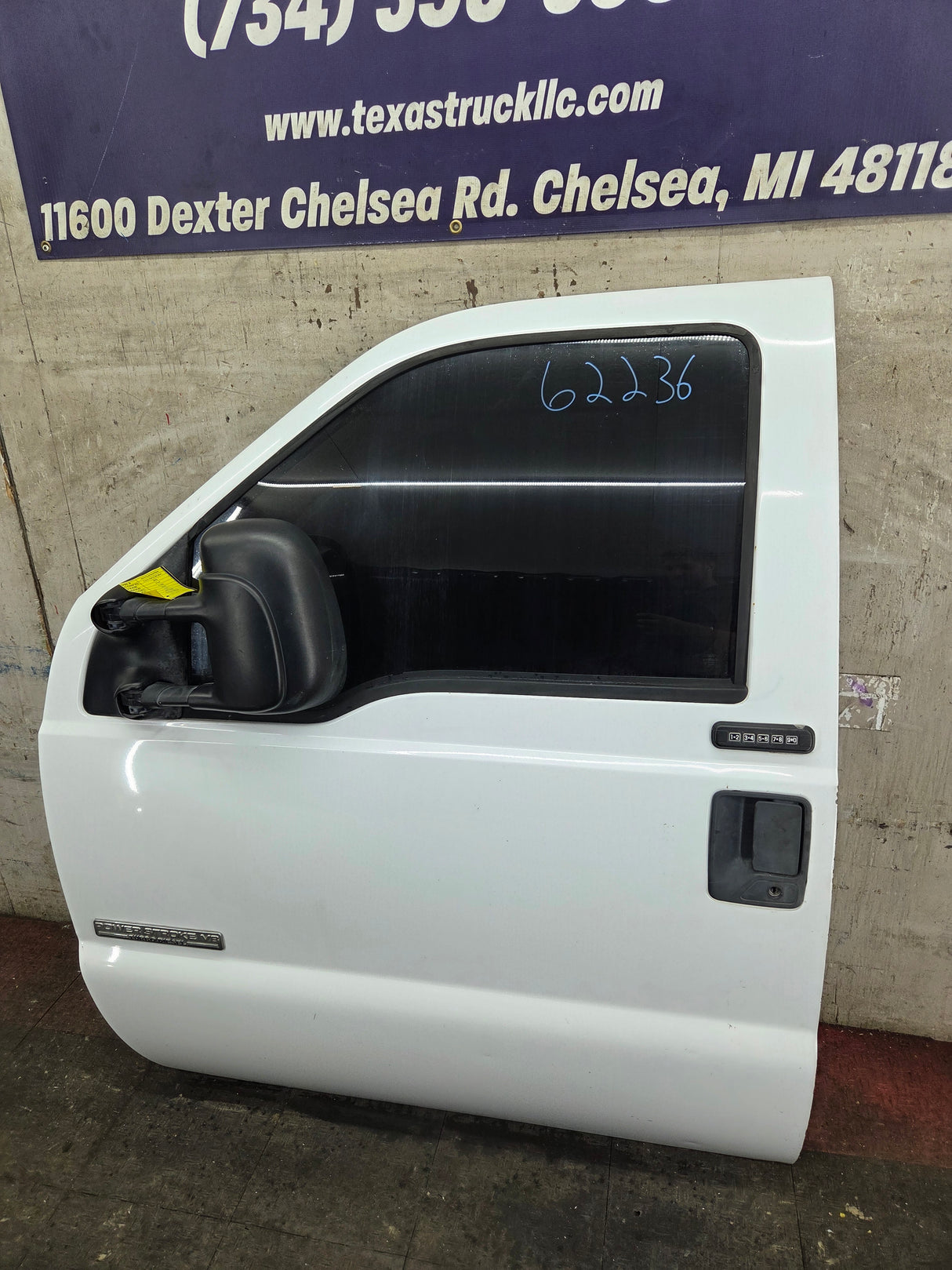 1999-2007 Ford Super Duty LH Driver Side Front Door F250 F350 F450 F550
