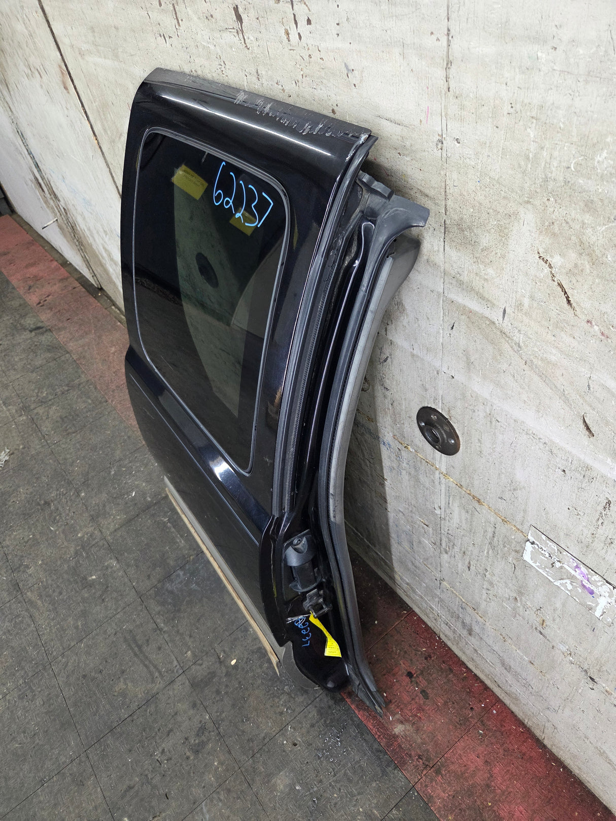 1999-2006 Chevrolet Silverado / GMC Sierra 1500 2500 3500 HD Rear Passenger side Extended Cab Rear Door