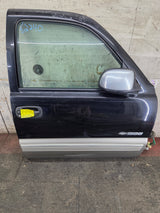 1999-2006 Chevrolet Silverado / GMC Sierra 1500 2500 3500 HD Front Passenger Side Door RH