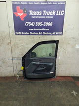 1999-2006 Chevrolet Silverado / GMC Sierra 1500 2500 3500 HD Front Passenger Side Door RH