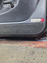 1999-2006 Chevrolet Silverado / GMC Sierra 1500 2500 3500 HD Front Passenger Side Door RH