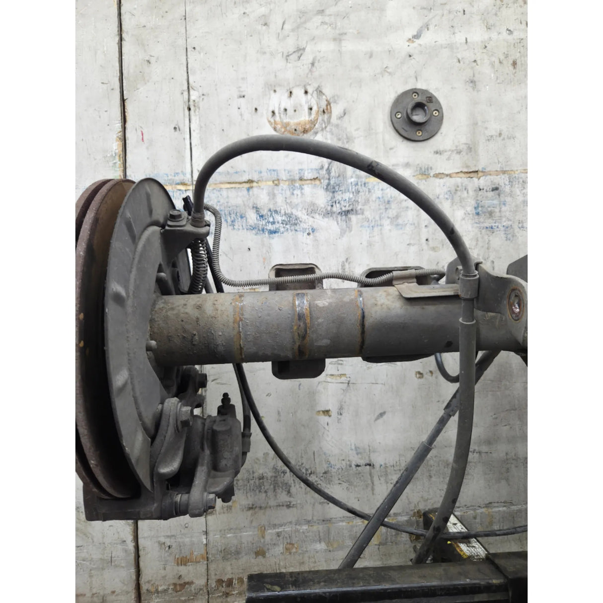 1999-2006 Chevrolet Silverado GMC Sierra 1500 3.73 Rear Axle