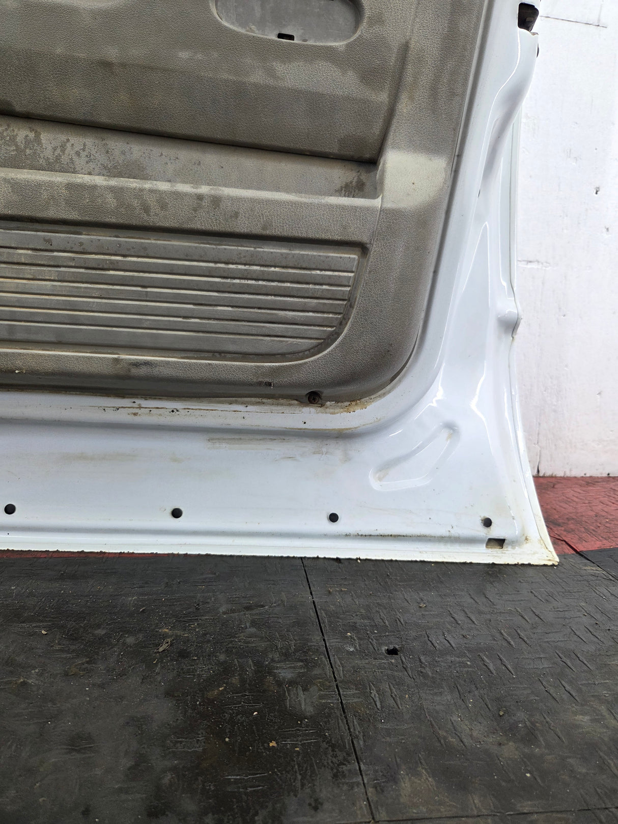 2003-2008 Dodge Ram 3rd Gen Passenger Side Front Quad Cab Crew Cab Door 1500 2500 3500 4500 5500