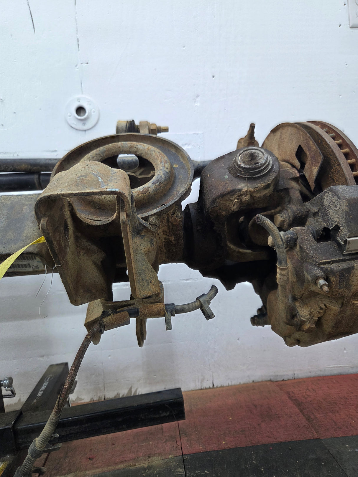 2006-2007 Dodge Ram 2500 3500 8 Lug Front Axle 3.73 Gear Ratio 3rd Gen
