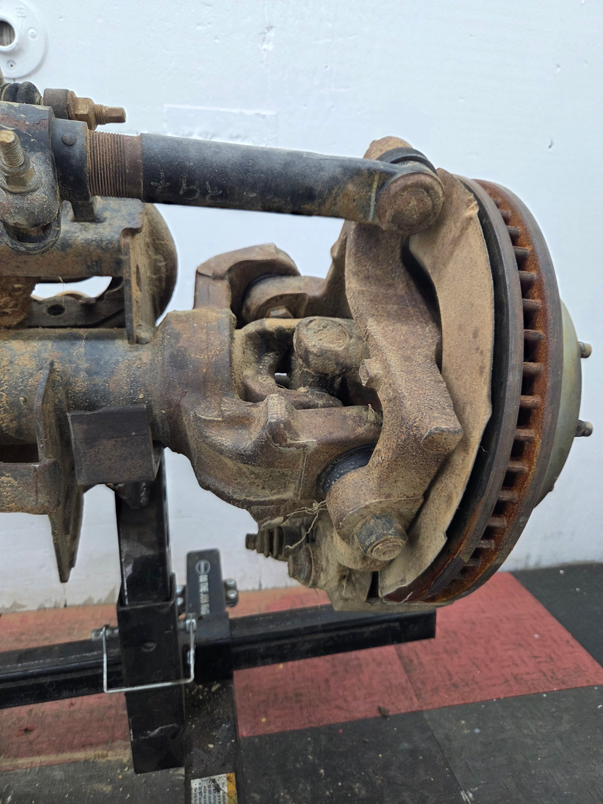 2006-2007 Dodge Ram 2500 3500 8 Lug Front Axle 3.73 Gear Ratio 3rd Gen