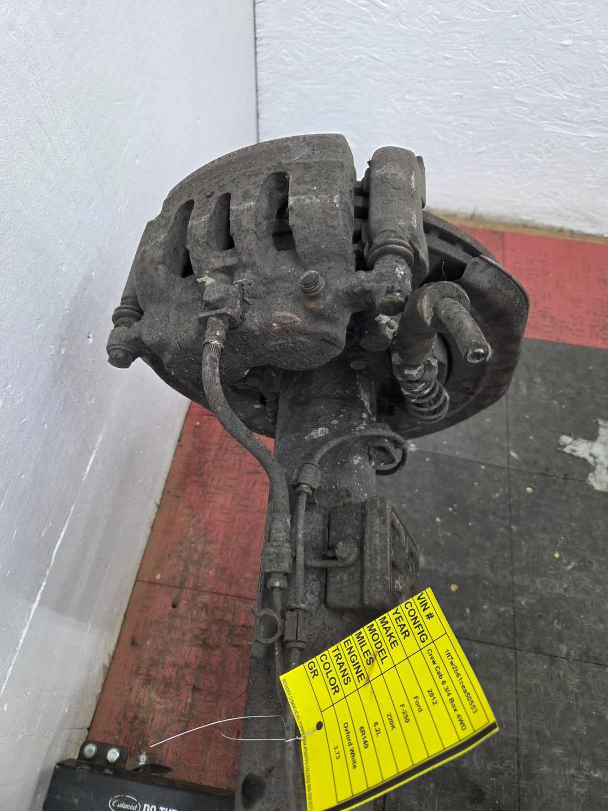 2011-2012 Ford Super Duty F250 F350 Rear Axle 3.73 Gear Ratio Electric Locking Rear End 220k Miles